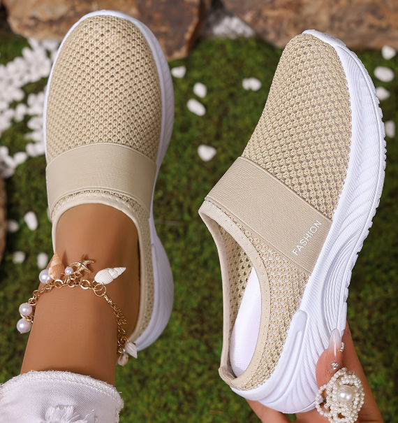 Women's Casual Shoes