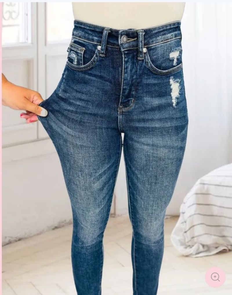 High Elastic Worn Small Leg Slimming Jeans